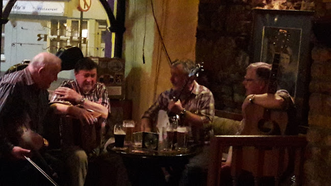 Seán Ógs Bar + B&B - Hospitality and gastronomy