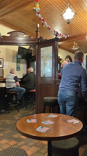 Portley's Bar - Hospitality and gastronomy