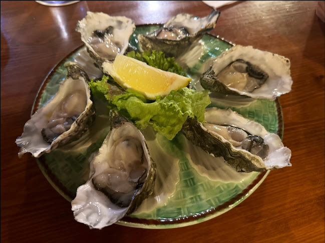 Olde Castle Seafood Bar