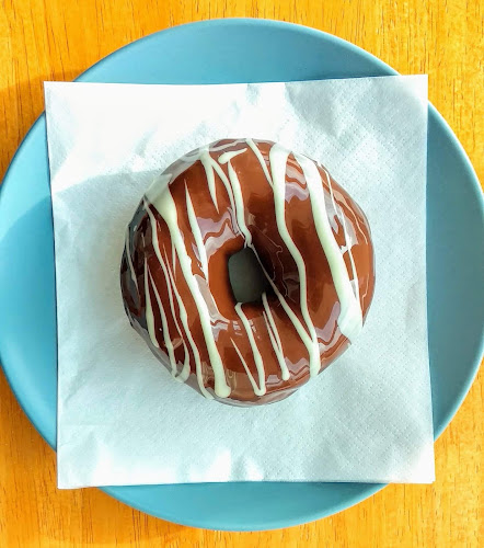 Comentarii opinii despre Monster Donuts