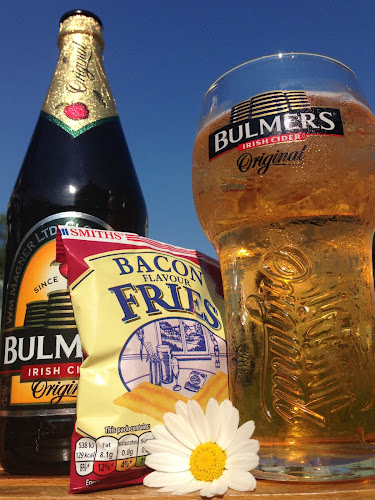 Opinii despre The Bush Pub în Curragh Camp - Hospitality and gastronomy