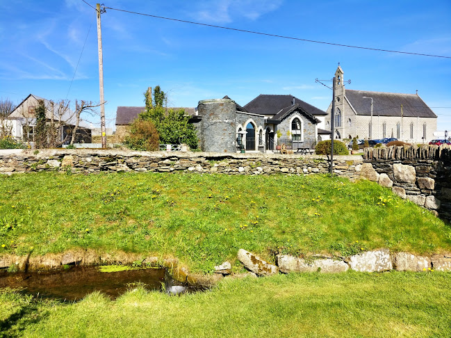 The Holy Grail Pub - Hospitality and gastronomy