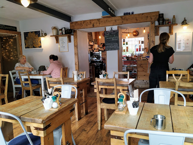 T&T Bakery and Cafe - Gorey