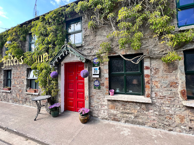 Finders Inn - Hospitality and gastronomy