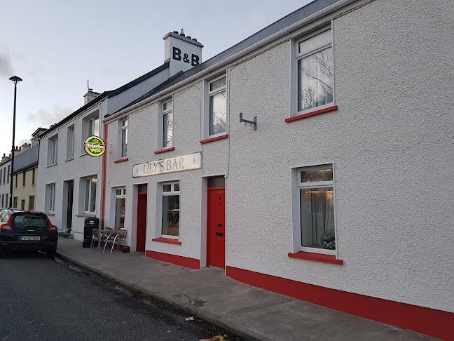 Lily's Bar, Malin Town - Hospitality and gastronomy