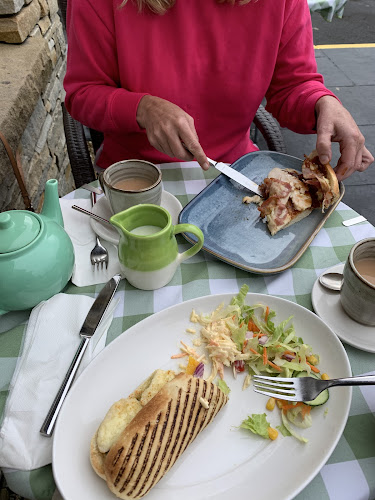 The Cottage - Hospitality and gastronomy