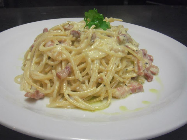 Antonio's Ristorante Pizzeria - Hospitality and gastronomy