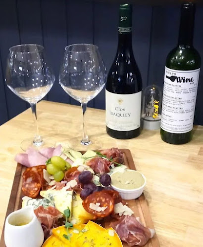 Kiely's Wine Bar - Hospitality and gastronomy