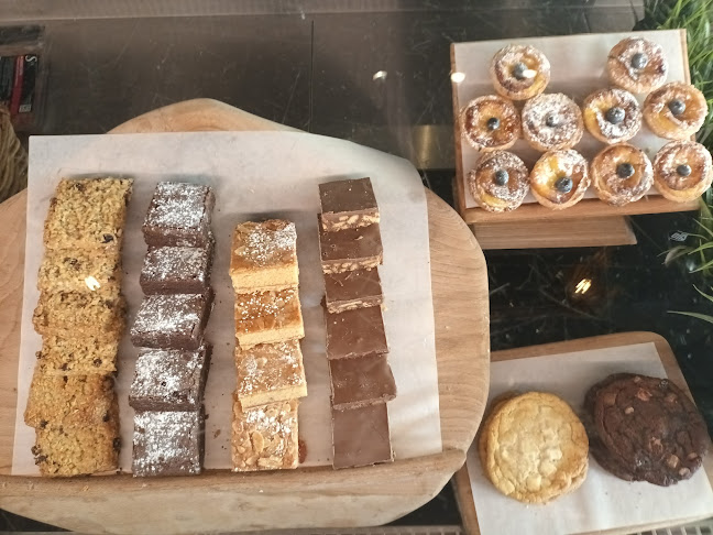 The Square, Enniskerry, Co. Wicklow, A98 F2W0