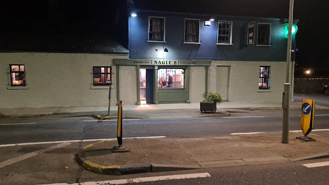 Nagle's Bar & Accommodation. - Clonmel