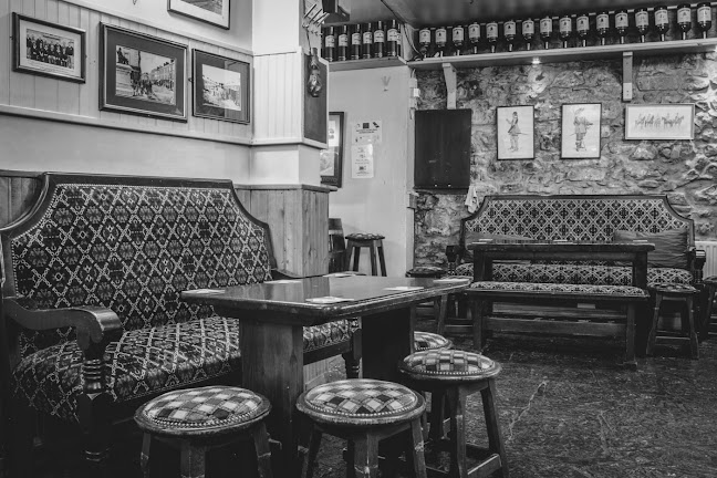 Corny's Bar - Hospitality and gastronomy