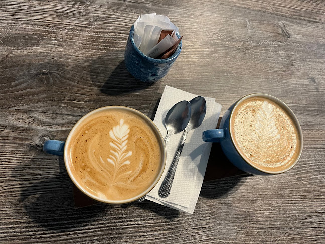 Comentarii opinii despre 65 Degree Coffee Bar