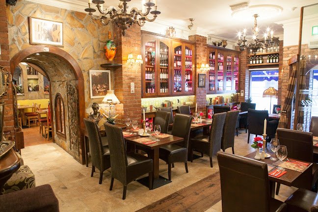 Il Padrino Restaurant