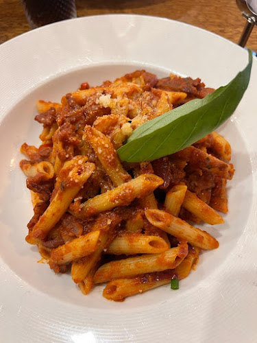 Gatto Rosso - Italian Restaurant - Hospitality and gastronomy