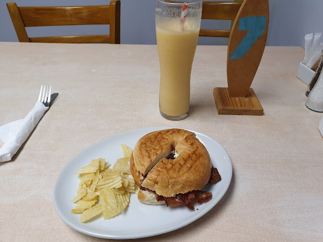 Waves Surf Cafe - Bundoran