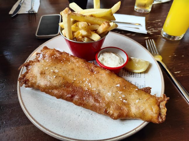 Opinii despre The Strand Bar în Strandhill - Hospitality and gastronomy