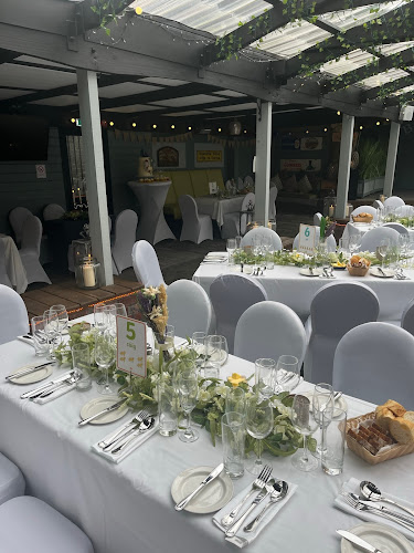 Bradshaw's Bar - Castleconnell