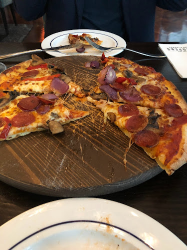 Comentarii opinii despre COOPERS BAR & LOUNGE