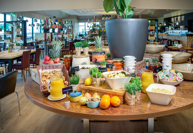 Cork Airport Hotel Cork Airport, Avenue 2000, Co. Cork