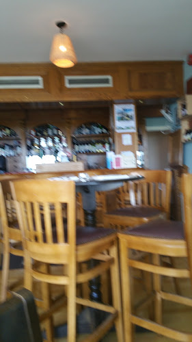 Comentarii opinii despre P. DAN'S Bar and Restaurant