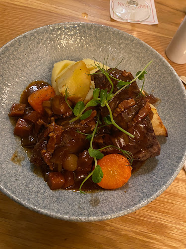 The Oyster Bar - Hospitality and gastronomy