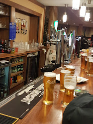 Currys Country Store