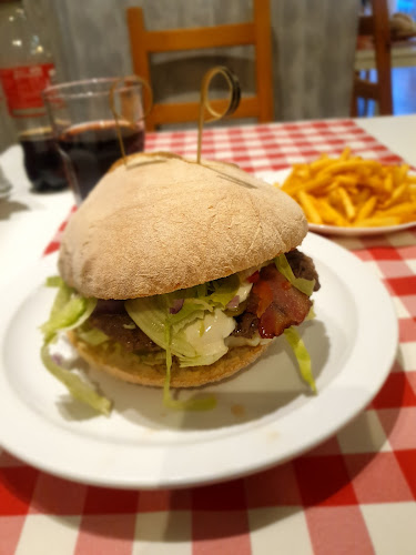 Soprano Pizza - Hospitality and gastronomy