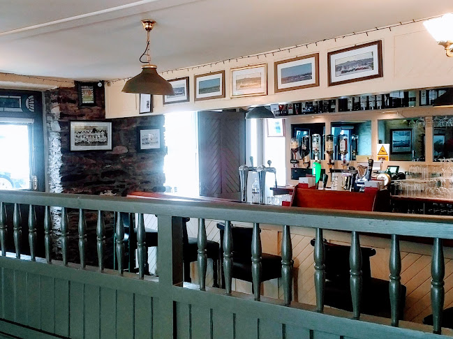 Comentarii opinii despre Dintys Bar