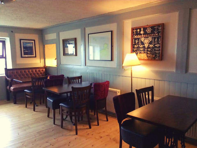 Comentarii opinii despre Colls Bar