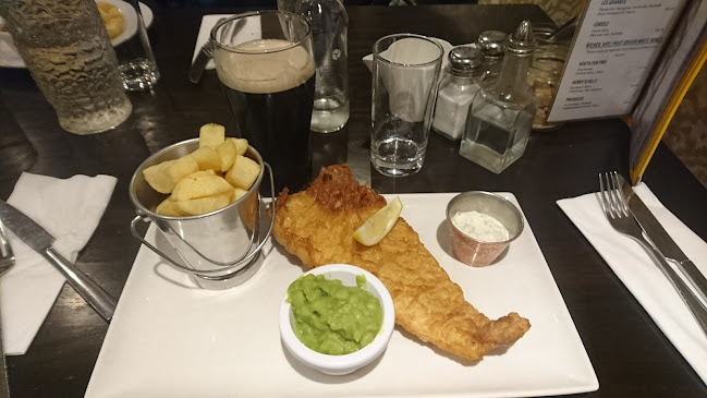 Neighbourhood - Hospitality and gastronomy