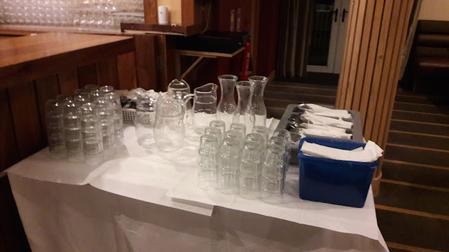 Currys Country Store - Hospitality and gastronomy