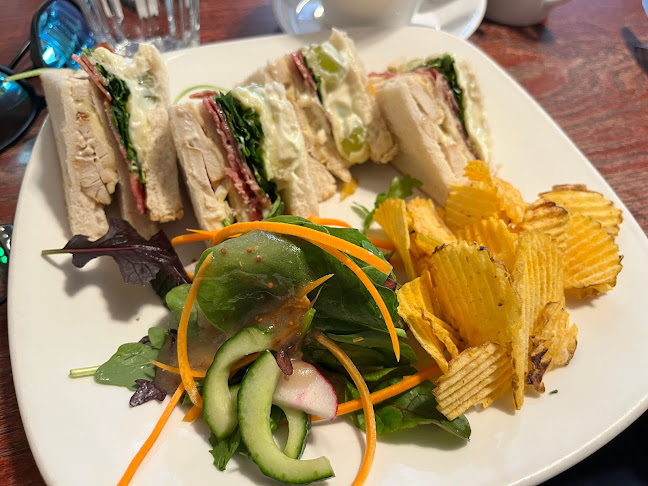 Opinii despre Chilli Coffee Shop în Westport - Hospitality and gastronomy