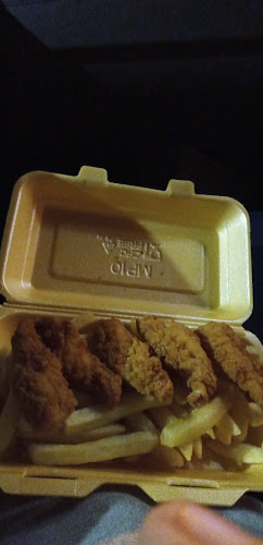 Opinii despre Khan's Pizza Bar and Kebab Takeaway în Killala - Hospitality and gastronomy