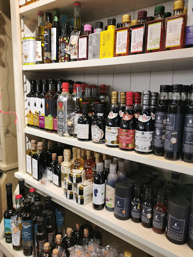 Market Square, Kildare, R51 AD61