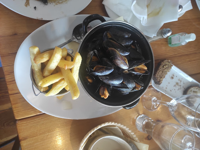 Mary Ann's Bar and Restaurant