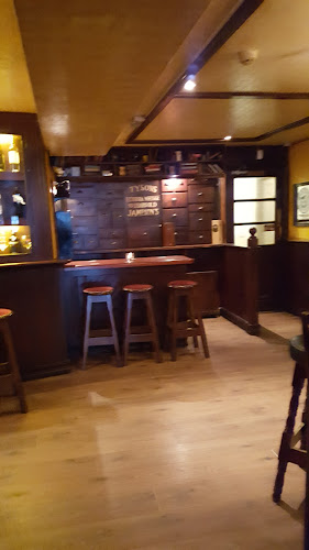 Mac Brides Bar - Hospitality and gastronomy