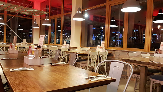 Huck's American Bar and Grill - Ballymahon