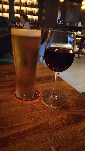 Comentarii opinii despre Silken Thomas & Accommodation