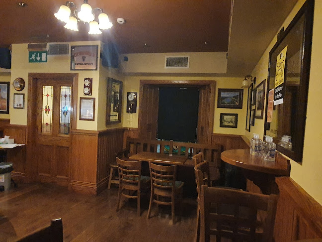 Mc Ginleys Bar - Ballyshannon