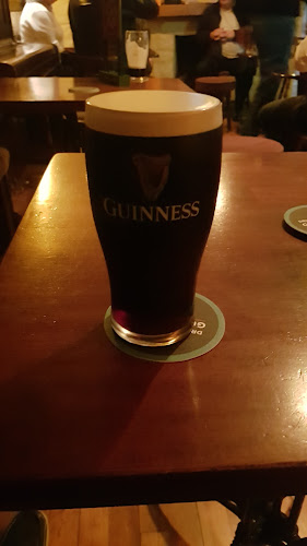 Betty's Bar - Hospitality and gastronomy