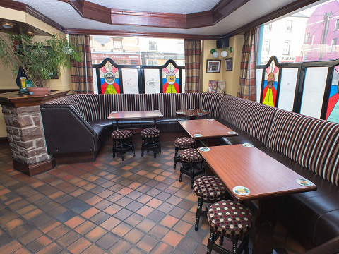 Larkin's Pub, Restaurant & B&B