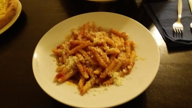 Tony's Pizzeria - Hospitality and gastronomy