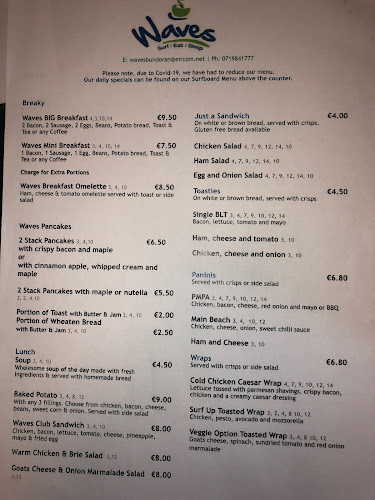 Waves Surf Cafe - Hospitality and gastronomy