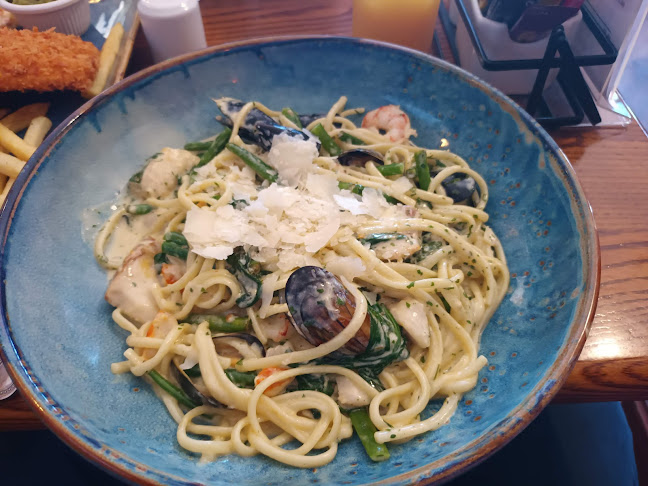 Comentarii opinii despre The Moorings Guesthouse & Seafood Restaurant @ The Bridge Bar