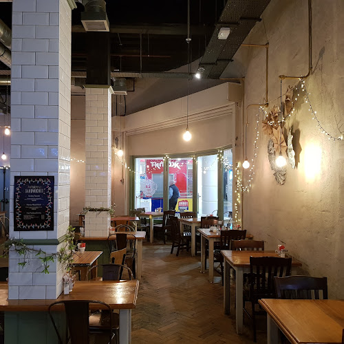 Comentarii opinii despre De Calf Cafe