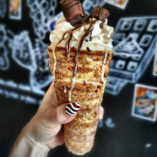 Yumm Cafe - Hospitality and gastronomy