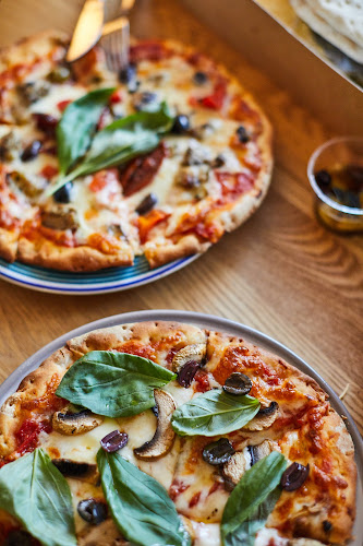 Comentarii opinii despre Platform Pizza Bar Bray