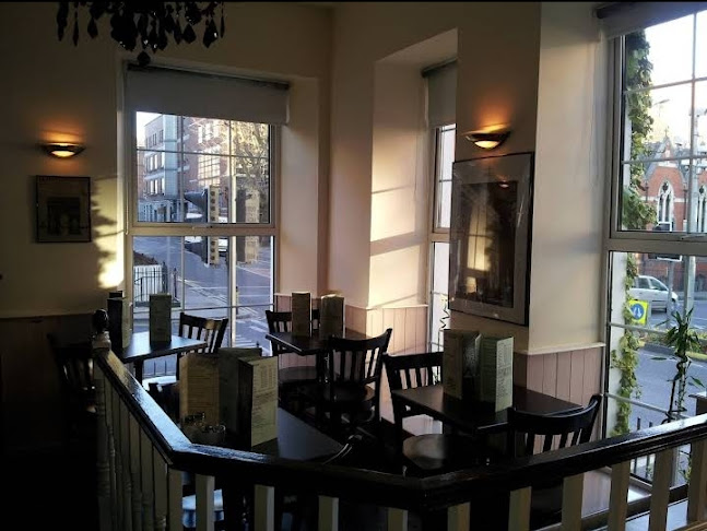 Petit Paris Cafe - Limerick