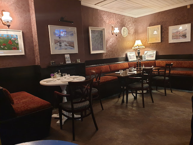 Comentarii opinii despre The Hollow Bar and Seafood Restaurant