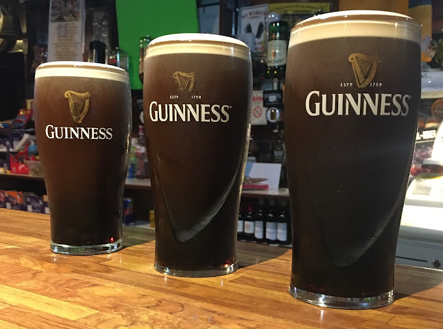 Opinii despre Geoffs Bar Castlemagner în Mallow - Hospitality and gastronomy